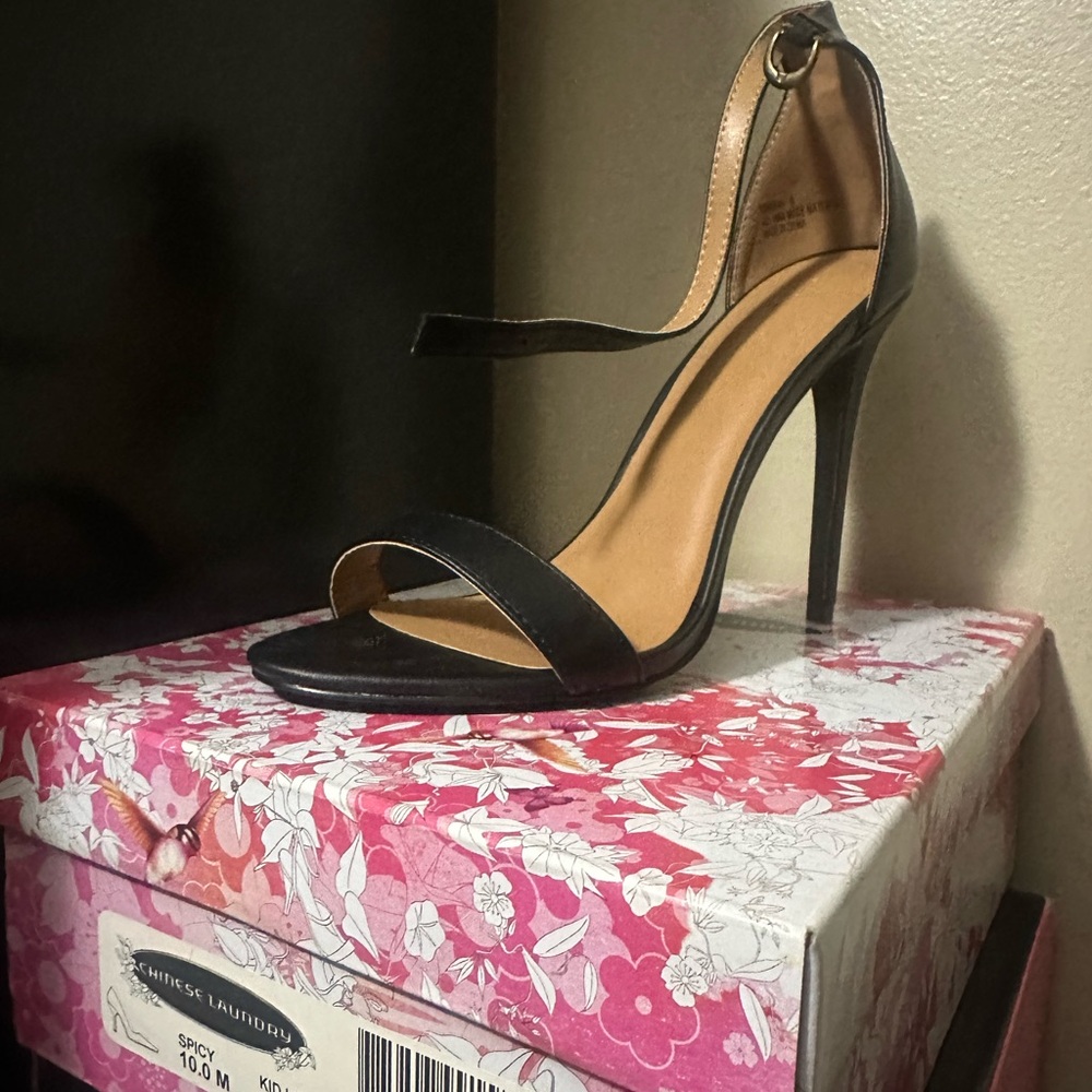 Black High Heel Sandals